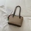 Bolso tote muy elegante y único, bolso de hombro de moda y a la moda, versión coreana bolso de hombro de gran capacidad