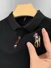 Camisa Polo para Hombre Verano Casual Nuevo Estilo Bordado Cuello Campana Moda Holgada Manga Corta Camiseta con Bordado Versátil Moderna