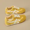 Zapatos Populares de Mujer Más Vendidos 2026 Otoño Nuevo Estilo Aumento Interno de Altura Transpirables Versátiles Zapatos de Entrenamiento Alemanes Ligeros Cómodos para Exteriores Zapatos de Plataforma