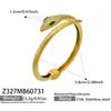 Joias femininas estilo europeu e americano: cobra de olhos verdes cravejada com zircônia verde, aço inoxidável banhado a ouro 18k, estilo minimalista de alta qualidade
