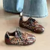 Tênis de treino alemão retrô feminino novo 2026 outono sola macia não cansa os pés sapatos Forrest Gump estilo baseball sapatos casuais esportivos