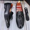 Mocasines de Borlas Hechos a Mano de Gama Alta con Estampado de Cocodrilo para Hombre, Calzado de Cuero Casual de Negocios de Venta Caliente Europeo y Americano, Zapatos de Cuero de Vaca para Hombre