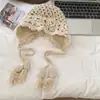 Gorro de Punto Floral con Borla Roja para Mujer en Otoño e Invierno, Protector de Orejas, Adelgazante Facial, Gorro sin Visera para Turismo en Sichuan