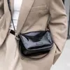 Bolsos de mano para mujer 2026 nuevo modelo, bolso de hombro cruzado de cuero genuino, bolso de mano de alta gama para el antebrazo