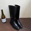 Botas altas pretas vintage de couro estilo coreano para mulheres, versáteis e afinam a silhueta, com saltos grossos, botas longas acima do joelho