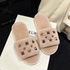 2024 Comércio Exterior Novas Chinelas Maomao Planas Femininas Moda Uma Tira Casa Fivela Decorativa de Metal Chinelos Transfronteiriços