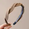 Diadema de Cuadros Retorcidos Estilo Universitario, Accesorio para el Cabello de Alta Presión Craneal, Diadema Versátil y Elegante para Salidas de Otoño e Invierno