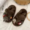 Lindas Pantuflas de Peluche Estilo Infantil para Niñas 2026 Invierno Nuevas para el Hogar Cálidas Antideslizantes Suela Suave Suela Gruesa Pantuflas de Felpa