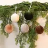 Directo del fabricante: Adornos de bola de terciopelo navideños, decoraciones para árbol de Navidad, colgantes para escaparates, hechos a medida