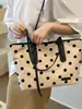 Bolsa de Mão Tendência Grande Capacidade para Mulheres 2026 Moda Coreana Versátil Bolsa de Ombro Estilosa de Alto Valor Bolsa Tote de Bolinhas