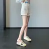 ¡Que cubre la cadera y súper favorecedor! Shorts de Mezclilla con Cintura Alta, Adelgazantes, de Corte Amplio en A con Dobladillo para Mujer H070203