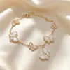 Pulsera con colgante de mariposa de circón más vendida, diseño único, estilo fresco y chic, lujo ligero con un toque de alta gama, joyería al por mayor