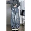 Calça jeans lavada estilo americano, unissex, adequada para primavera e outono, com um design desconstruído, solto e curvo, oferecendo um visual retrô, emagrecedor e casual.