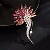 Broche de Pena Yingyan de Alta Qualidade Versátil Elegante Cristal Degradê Acessório de Broche Flor de Luxo Leve