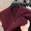Colete de Tricô Masculino Direto da Fábrica Estilo Old Money Roupa Masculina Colete sem Manga Gola V Cardigan 440g Anti-pilling