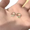 Pendientes de Zirconia Color Verde Oliva para Pedido de Primavera Super Brillantes Mini Delicados Hebillas de Oreja Pendientes Aguja de Plata s925 Nuevo Chino para Viajes Cotidianos Combinan con Todo