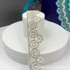 Venta al por mayor de fábrica Strass Código de barras Adhesivo termofusible Diamante caliente Bolsa para zapatos Red de encaje Accesorios para ropa Accesorios para joyería DIY