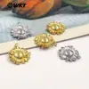 WT-P1999 Lindo Diseño de Flor de Girasol Colgante de Latón de Dos Colores Oro y Plata Accesorios para Pendientes y Collares DIY