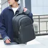 Mochila Casual para Negócios Masculina, Resistente à Água, Grande Capacidade, Adequada para Viagens de Negócios e Deslocamento Diário, Mochila de Viagem Multifuncional