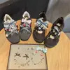Nueva decoración de zapato con lazo de cereza con pedrería brillante, hebilla para cordones de zapato con lazo, decoración de cadena para zapatos, hebilla de flor de perla para ballet