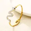 Nova Pulseira de Aço Inoxidável em Formato de Cobra com Diamantes Flash para Mulheres, Moda Simples de Alta Qualidade, Pulseira de Titânio