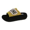 Sandalias de suela gruesa para mujer para el verano de 2026, nuevas sandalias versátiles sin cordones, sandalias de playa con cierre mágico que aumentan la altura para personas bajitas
