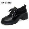 Mocassins Femininos Primavera e Outono Sapatos Femininos Estilo Britânico Sapatos Pequenos de Couro Sola Grossa Modernos Versáteis Sola Macia Camada Única Sapatos Casuais Femininos