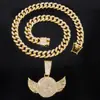 Nuevo Colgante Redondo con Diseño de Ala Completo de Diamante de Aleación para Hombre Estilo Rap Hip-Hop de Alta Gama Joyería al por Mayor
