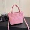 Bolso de Mano Estilo Coreano de Moda Transfronterizo Tipo Cubo para Mujer, Nuevo Bolso de Hombro con Patrón Tejido Primavera 2026, Bolso Cruzado de Gama Alta