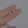Aretes de Perla en Forma de Corazón 2023 Nuevos Pendientes de Diseño de Nicho de Moda para Mujer Otoño Clásicos Versátiles Pendientes Regalo para Novia