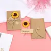 Cartões de aniversário criativos estilo retrô, cartões de felicitações de alta qualidade, papel kraft, DIY com flores secas, para expressar gratidão e enviar bênçãos, adequados para formatura e o Festival Qixi