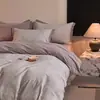 Conjunto de quatro peças de roupa de cama de algodão escovado espesso para outono e inverno, conjunto de três peças com capa de edredom e lençol de elástico florais estilo retrô ins 100% algodão