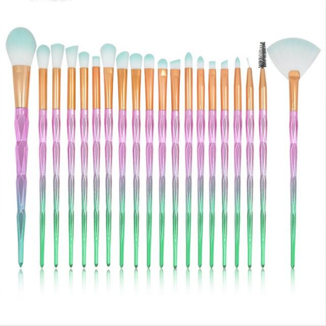 19070474712_136797492