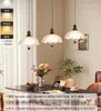 Candelabro de comedor vintage estilo francés con forma de pétalo, pequeño candelabro retro de vidrio de color nogal creativo de alta gama para barra de bar