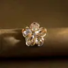 Pinza Pequeña de Garra Dulce Floral Estilo Coreano para Mujer, Exquisita Horquilla Pequeña de Cristal para Flequillo Lateral y Fijar Cabello Suelto, Pinza Superior