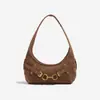 Nuevo bolso de hombro de moda para el otoño y el invierno, diseño de nicho con un toque de alta gama, bolso de mano dulce y genial estilo americano para mujer