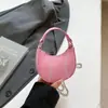 Bolsa Infantil 2026 Nuevo Otoño e Invierno Nicho Alta Gama Mini Bandolera Debajo del Brazo Forma de Media Luna Bolso de Mano Bolsa de Béisbol