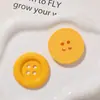 Botões exagerados de cor sólida vermelha e amarela com quatro furos de 47mm, brincos DIY, acessórios de cabelo com botões