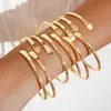 Pulseira de Liga Metálica Europeia e Americana Moda Transfronteiriça com Pontas Retas e Abertas, Pulseira de Empilhar Multicamadas Versátil e Elegante Atacado