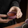 Venta al por mayor del fabricante cuenco con tapa Junyao Sancai, juego de té kung fu estilo chino morado, cuenco con tapa de cerámica para uso doméstico, cuenco para ofrenda de té