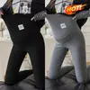 Leggings de maternidad para primavera y otoño de 2026, nuevo estilo para usar como prenda exterior, no aprietan la barriga, pantalones cálidos con forro polar de invierno, ropa de maternidad para otoño