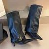 Botas Longas Estilo Cowboy Ocidental Outono/Inverno 2026 para Mulheres, Bico Fino, Meio da Panturrilha, Botas de Salto Alto Versáteis e Únicas para Uso Casual, Botas para Calça