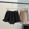 Pantalones Cortos Casuales Grises de Cintura Alta Elásticos con Volantes y Lazo Estilo Coreano Verano 2026 Versátiles de Pierna Ancha Línea A