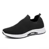 Zapatos de Hombre Transfronterizos Verano 2025 Zapatos Tipo Calcetín Slip-On Antideslizantes para Exteriores Zapatos Perezosos para Conducir Moda Tendencia Zapatos de Papá