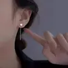 Pendientes de Aro con Gancho de Plata S925 Estilo Nuevo 2025 Verano Nicho Borla Elegante Cadena Corta para Oreja Pendientes Venta al por Mayor