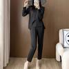 Traje Elegante y de Alta Gama Miyake para Mujer Conjunto Completo de Tres Piezas con Pantalón Plisado Chaleco Top Chaqueta