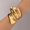 Venda Quente Transfronteiriça Moda Europeia e Americana Folha Assimétrica Grande Brilhante Pulseira Dourada Personalizada Exagerada Liga Pulseira Pulseira