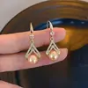 Aguja de plata 925, diseño de nicho, aretes de puesto de mercado nocturno, fuente mayorista, aretes de moda estilo coreano, aretes populares