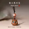 Chaveiro de corrente para celular com coruja esculpida em sândalo verde cipreste, pingente de animal fofo para homens e mulheres, presente decorativo criativo para pendurar