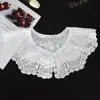 Nuevo Chal Pequeño de Encaje Estilo Coreano Combinable Blusa Calada Abrigo Pequeño de Verano para Mujer Chaleco Pequeño Camisa sin Mangas